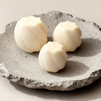 Díszes szójagyertyák szettje nappaliba Pillér Twirl & Twist S + M + L illattal Blue Haze