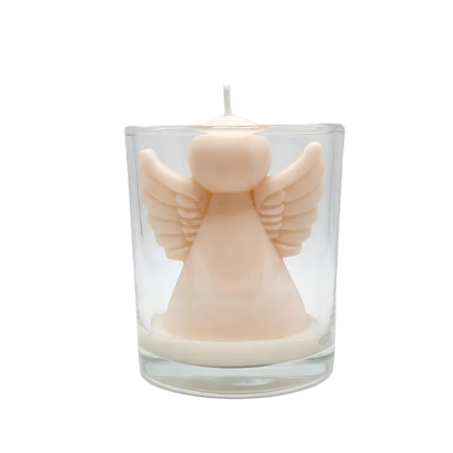Kalėdinė sojų vaško žvakė „Angeliukas“ stikliniame inde, kvapo „Christmas Home“, 100g