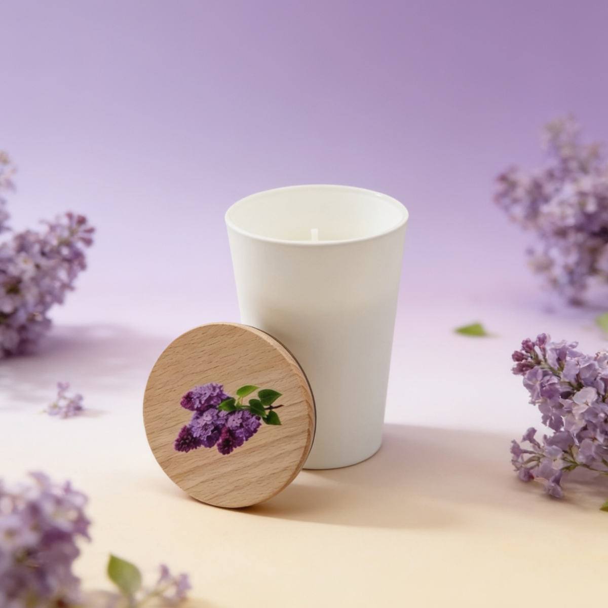 Świeca sojowa zapachowa Garden Kwiat Bzu 50g do 40h