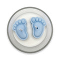 Sójová svíčka Niebieskie Stópki na baby shower pro chlapce s vůní Soft Linen, 200g ve skle