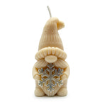 Vánoční sójová svíčka Figurka Skřítek se sněhovou vločkou s vůní Christmas Home 60g