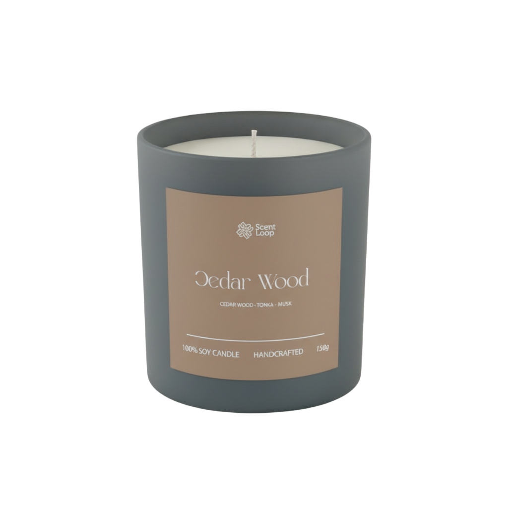 Świeca sojowa zapachowa Cedar Wood Regular 150g