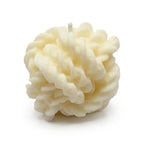 Dekorativní sójová svíčka Kłębuszek v podzimně-zimní atmosféře s vůní Soft Linen 65g