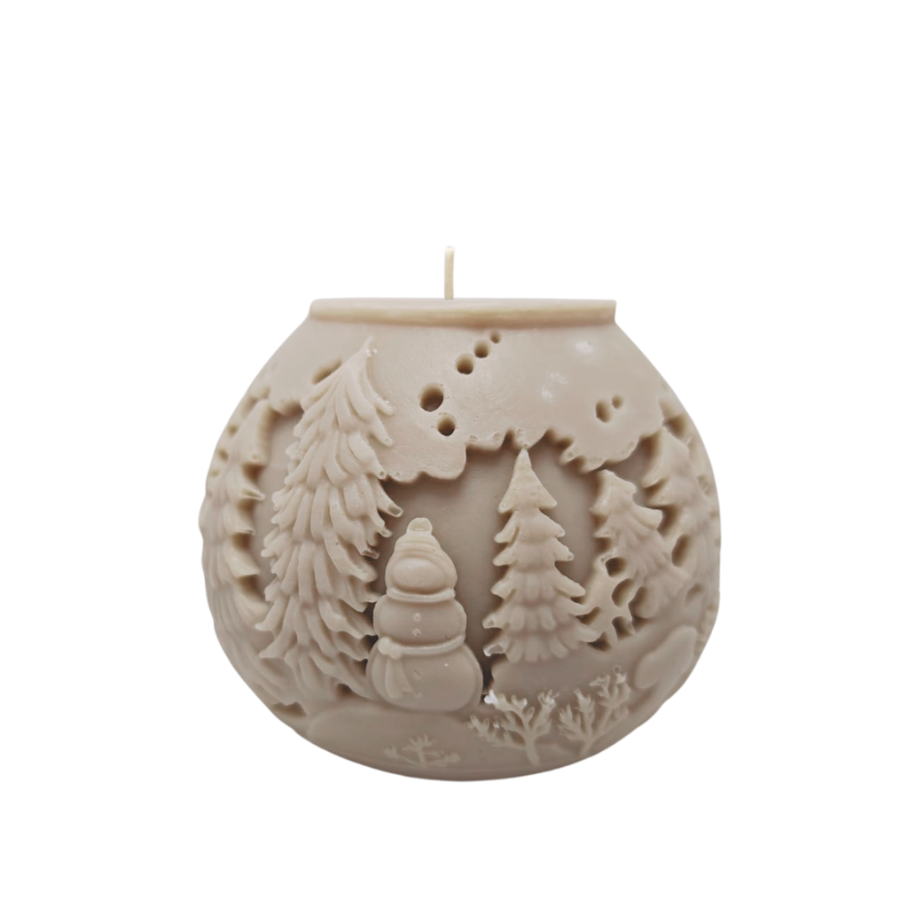 Vánoční sójová svíčka Baňka Sněhulák Christmas Home 140g béžová/karamelová