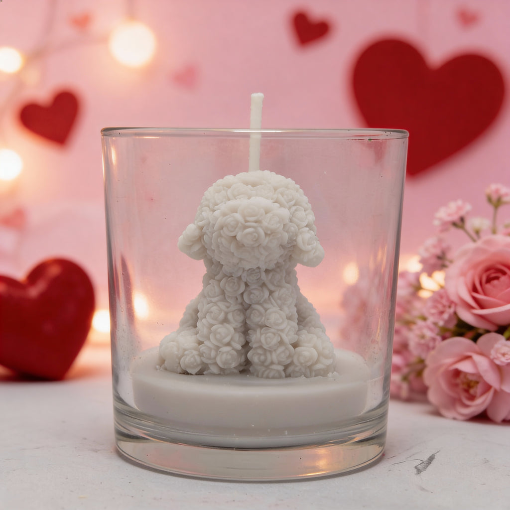 Dekorative Sojawachskerze Hündchen mit Rosen im Glas