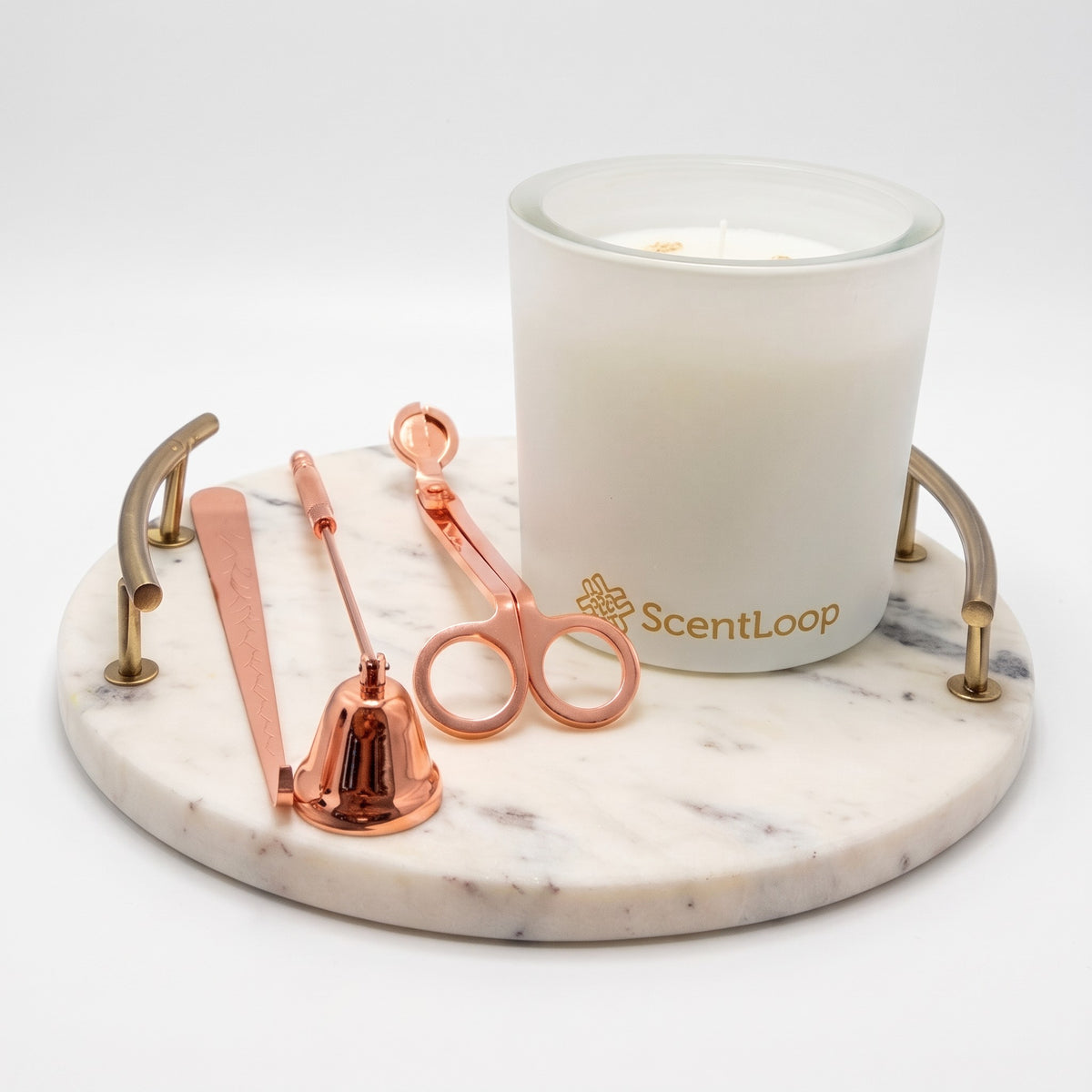 Presentset: sojavaxljus Patchouli Imperial + tillbehör i roséguld